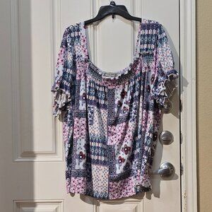 Absolutely Famous Top NWOT *Final Markdown*